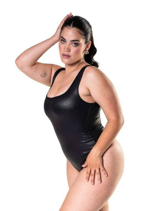 Body con aspecto de cuero