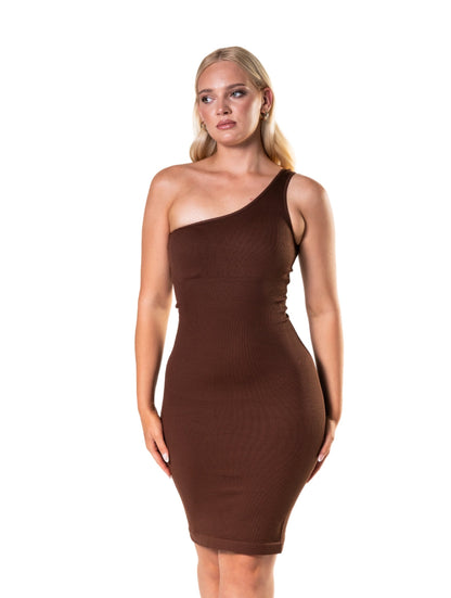 Minivestido ajustado con un hombro